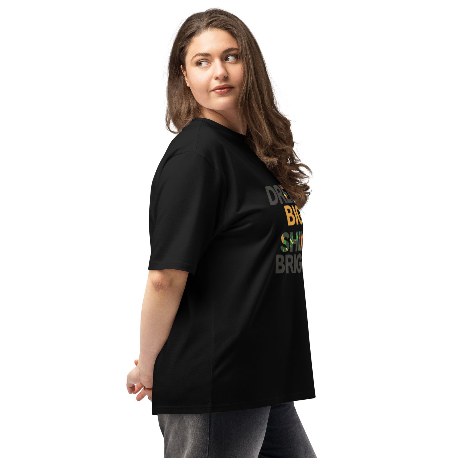 oversized-heavyweight-t-shirt-black-right-670a03a455d9e.jpg
